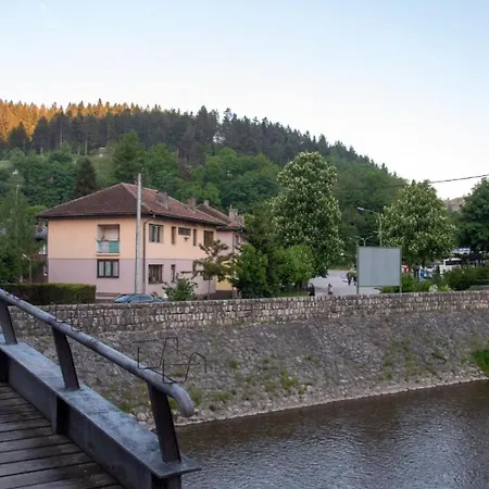 Kuca Na Uscu * Olovo (Zenica-Doboj)